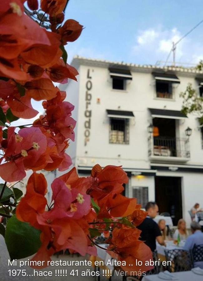 Altea, Callejeando Por Su Casco Antiguo. Exterior photo